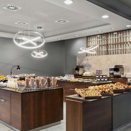 Courtyard By Marriott Munich City East Exterior photo