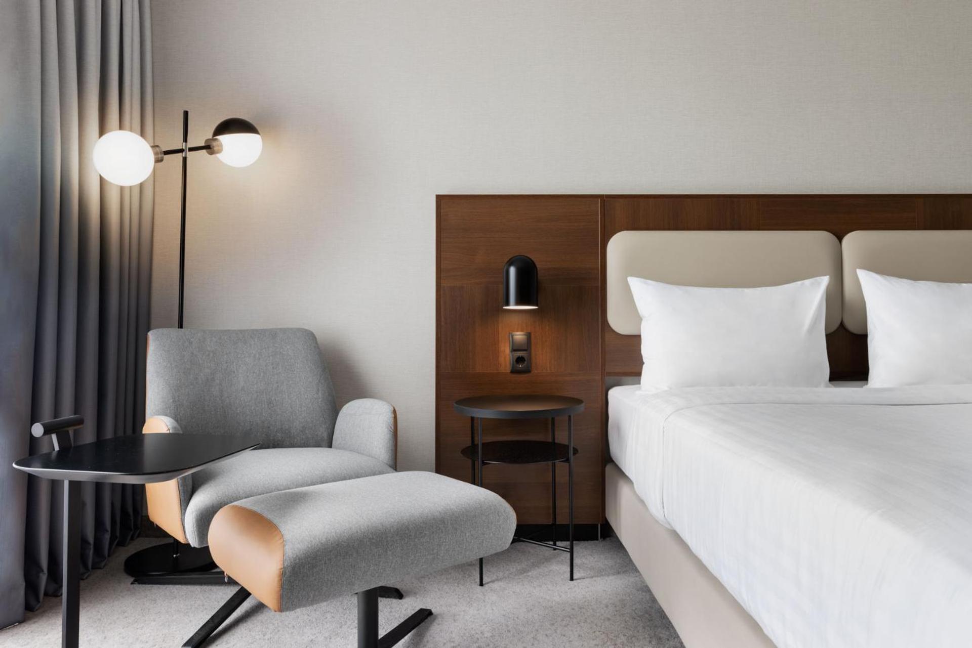 Courtyard By Marriott Munich City East Exterior photo